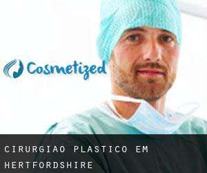 Cirurgião Plástico em Hertfordshire