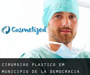 Cirurgião Plástico em Municipio de La Democracia