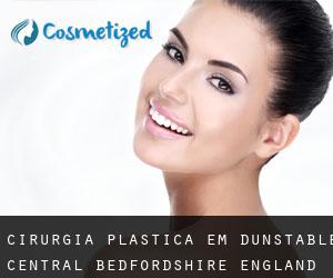 cirurgia plástica em Dunstable (Central Bedfordshire, England)